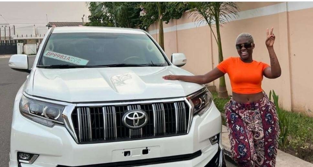 Fella Makafui Flaunts Her Newly-Acquired Toyota Prado Worth Over $60,000 On Social Media